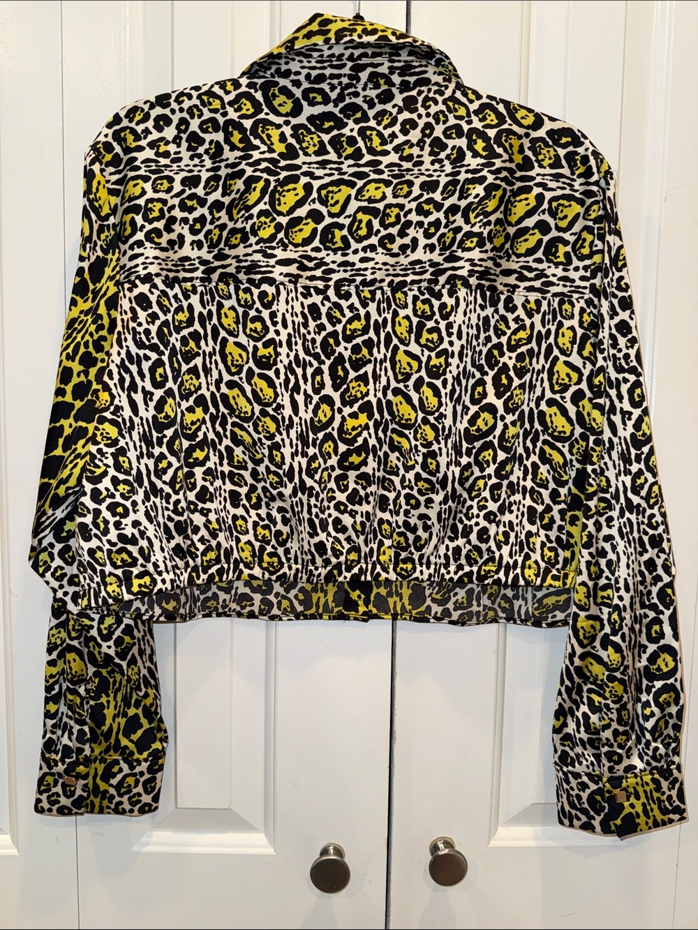 BOLD elements Yellow and Black Leopard Print Women's Set - Picture 6 of 8